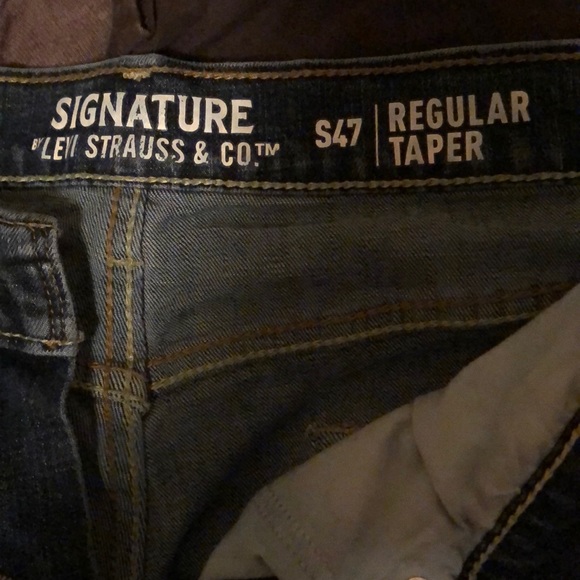 Signature Levi Strauss ripped jeans - Picture 6 of 6